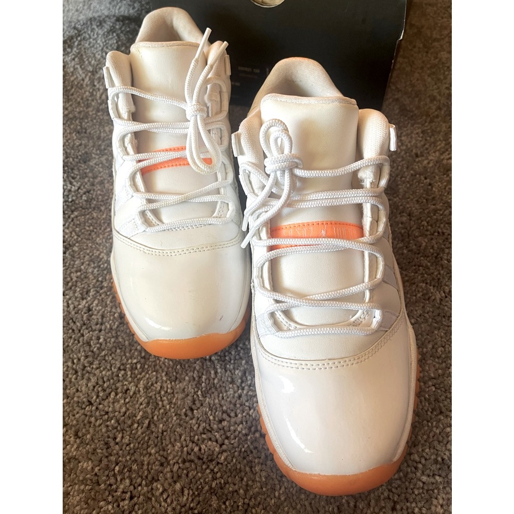 Air Jordan 11 citrus low
